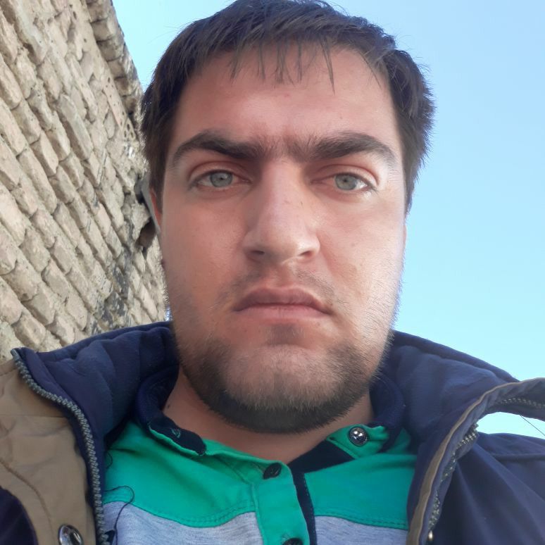 اکبر طوسی