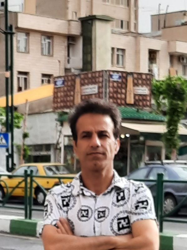 علیرضا حسین آبادی