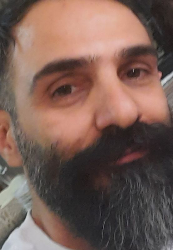 مصطفی خادمان