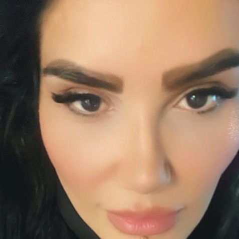 رها آشنا