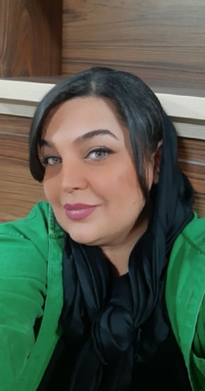 شهرزاد صادقی