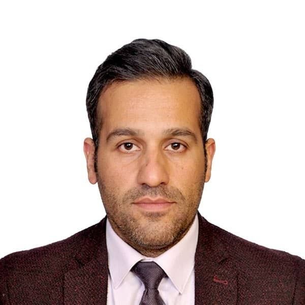 امین زمانیان
