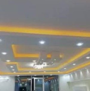 داریوش برنا