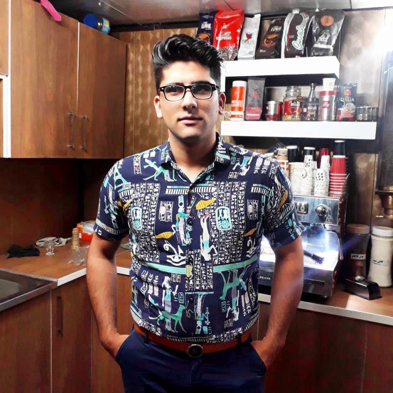 علیرضا میرزایی