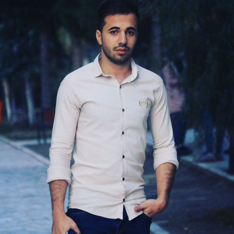 حسین پاروند