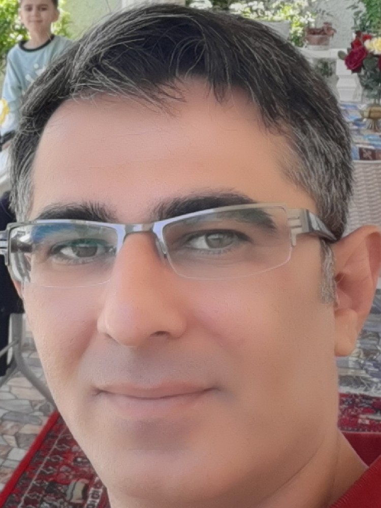 اسماعیل برزگر