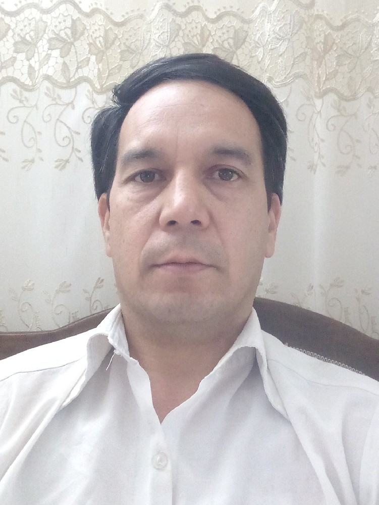 اکبر زاهدی فرد