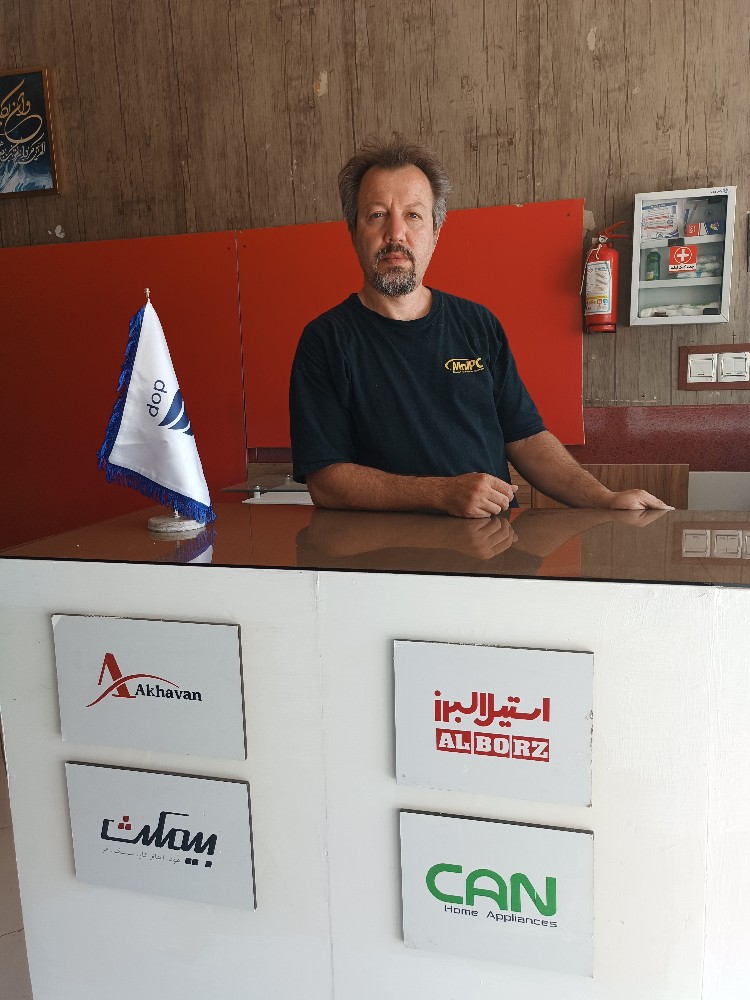 حسین آزادکار بهروز