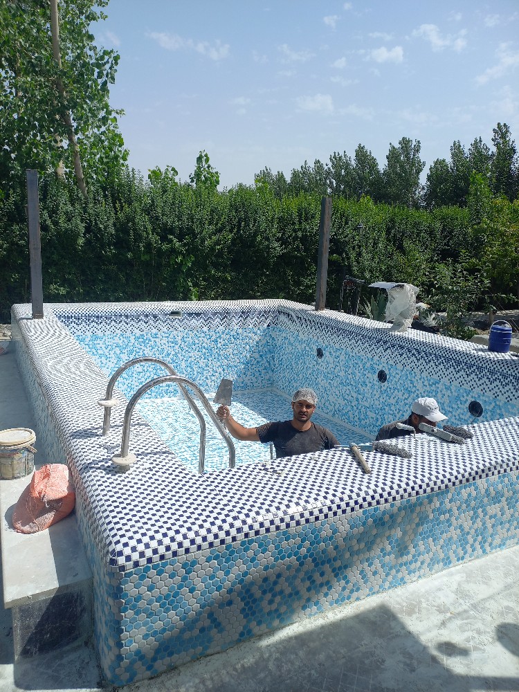 فرهاد احمدنژاد