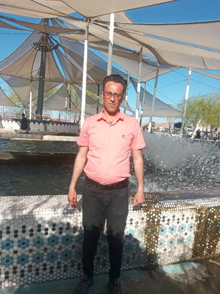 مهدی قاسم آبادی فراهانی