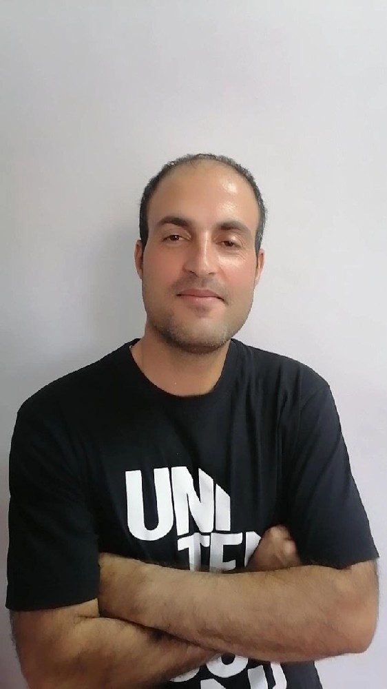 حسن خداویسی