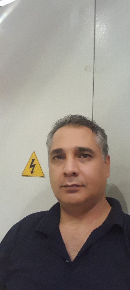 رضا خسروپور