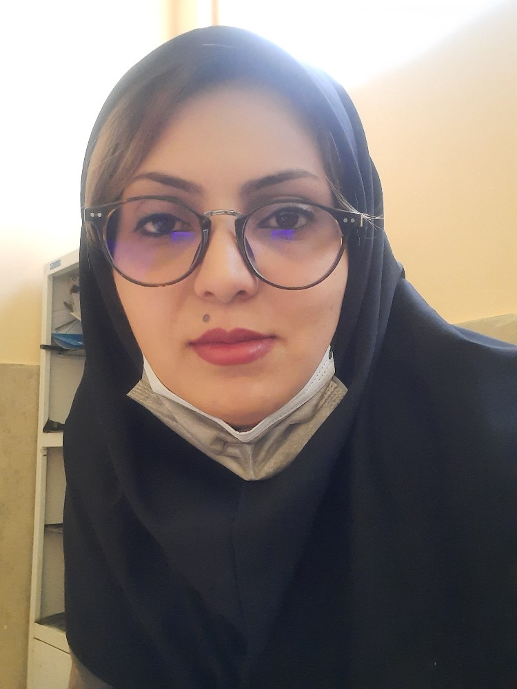 اکرم امیرخانی
