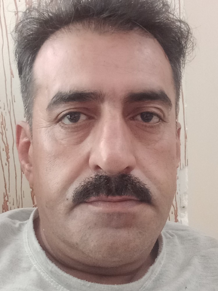 امین فلاحیع