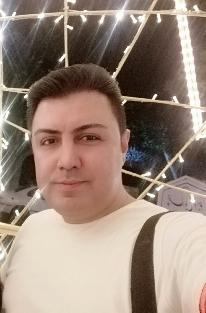 محمد آقازری