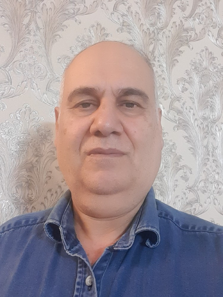 غلامحسین علمدار