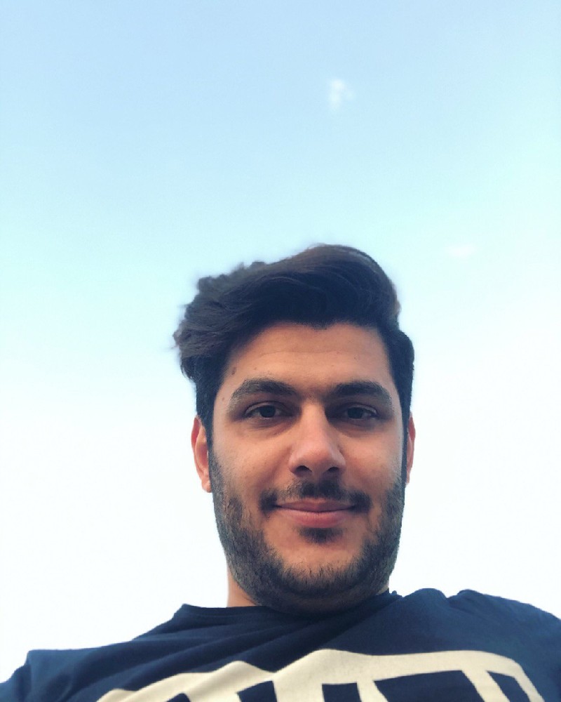 REZA REZAEE