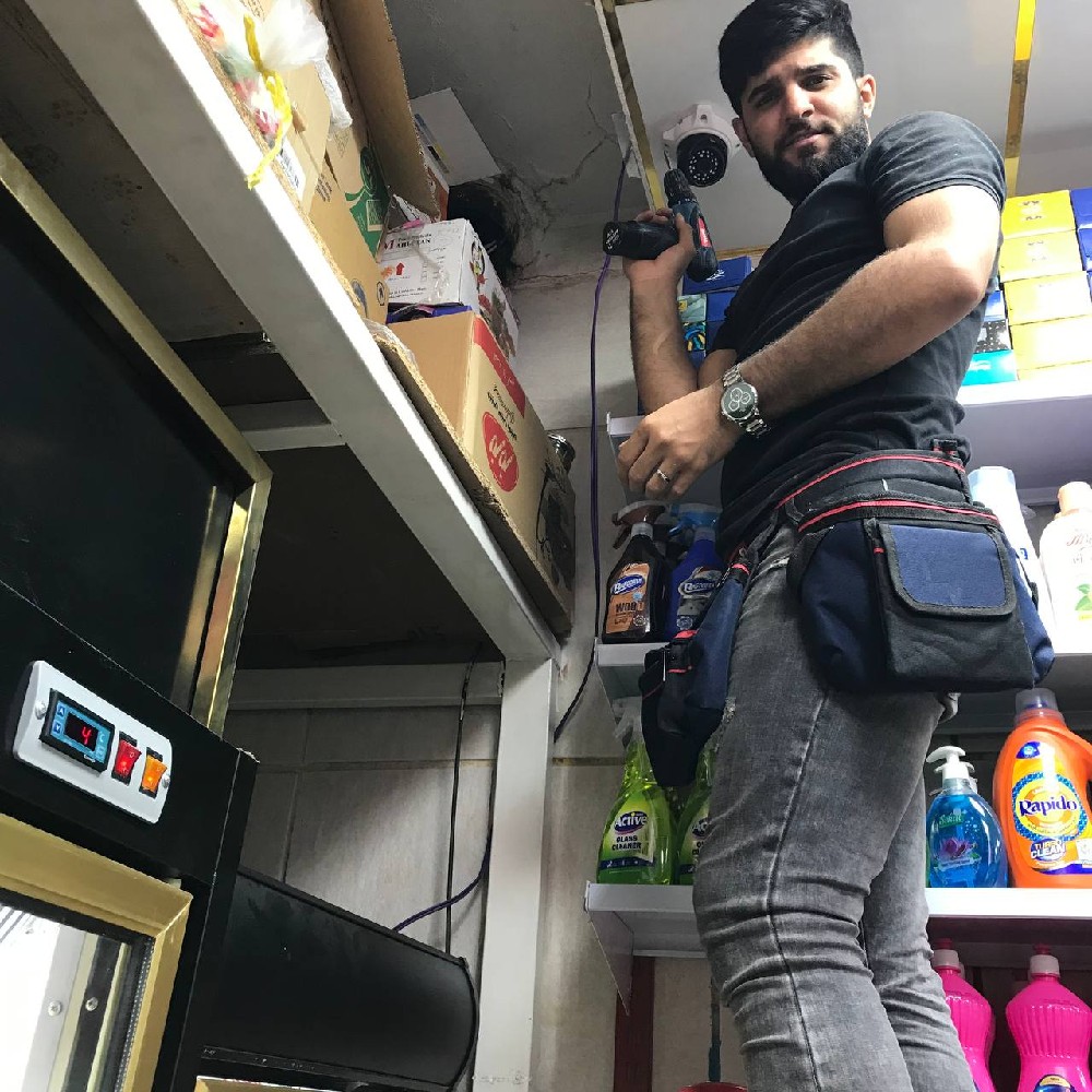 آروین یزدان پرست زیده