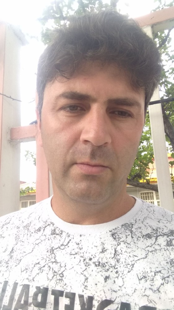 هاشم علیپور