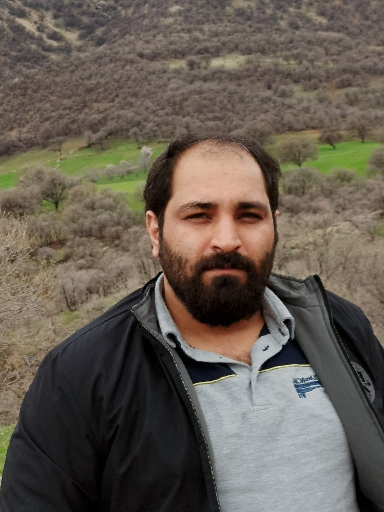 امید جمشیدی