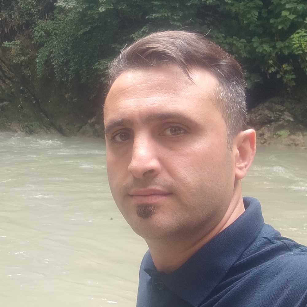 حسن کرمی حسن کرمی