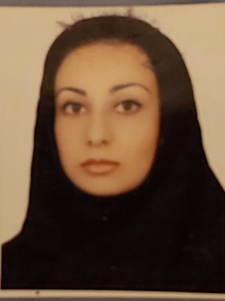 گلناز کریم زاده