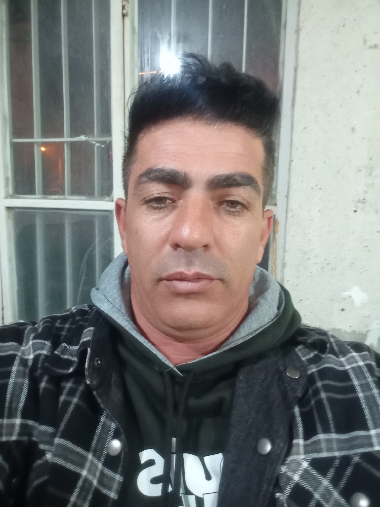 قادر ربی زاده