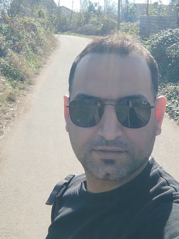 جواد ملانوروزی