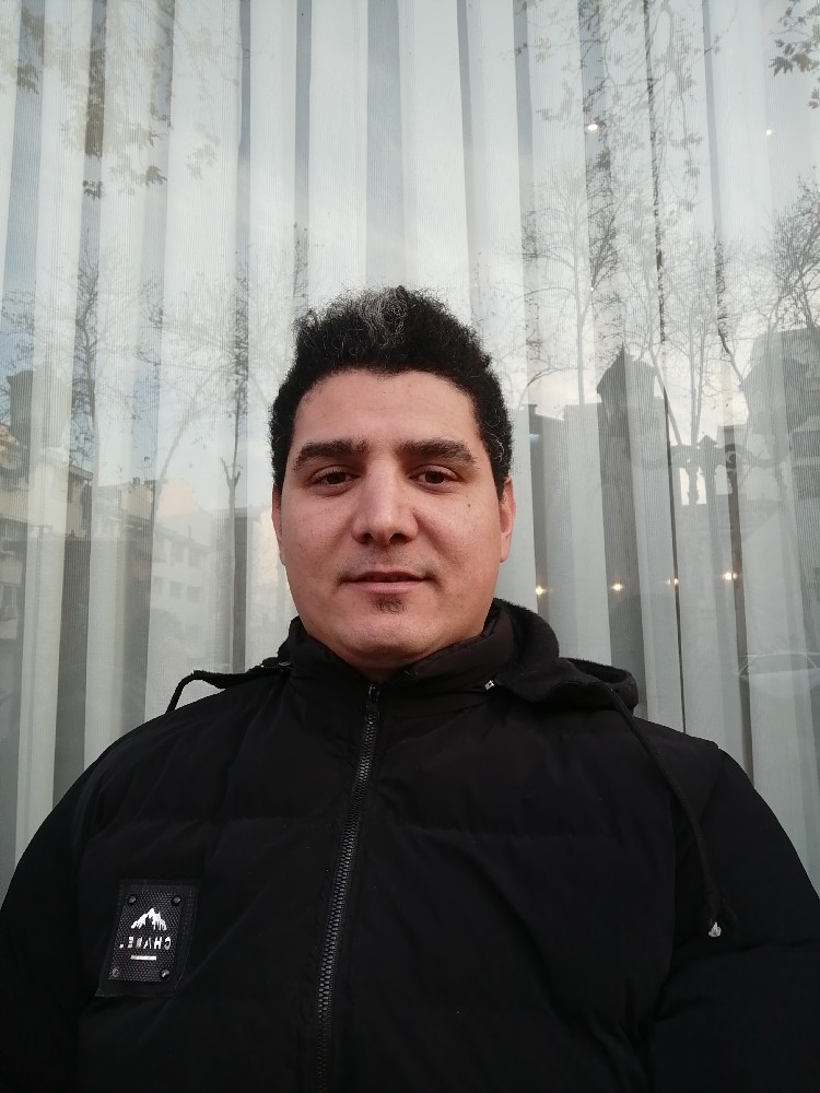 روح اله شاهدی