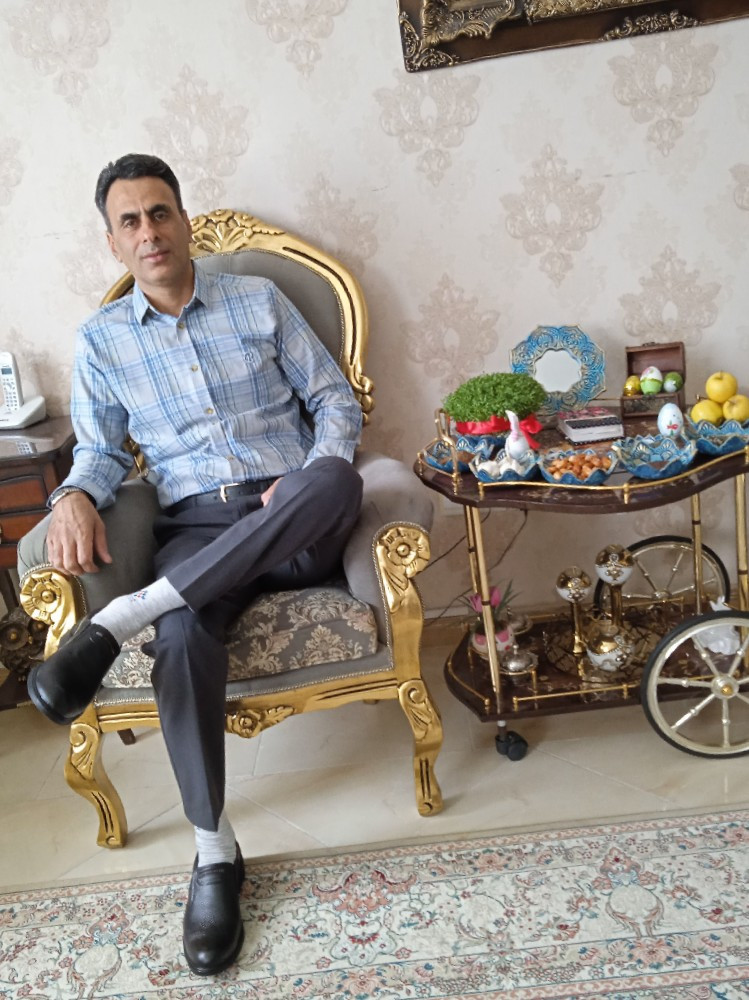ایمن اذر