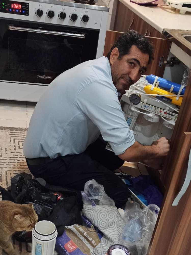 هادی جمالو