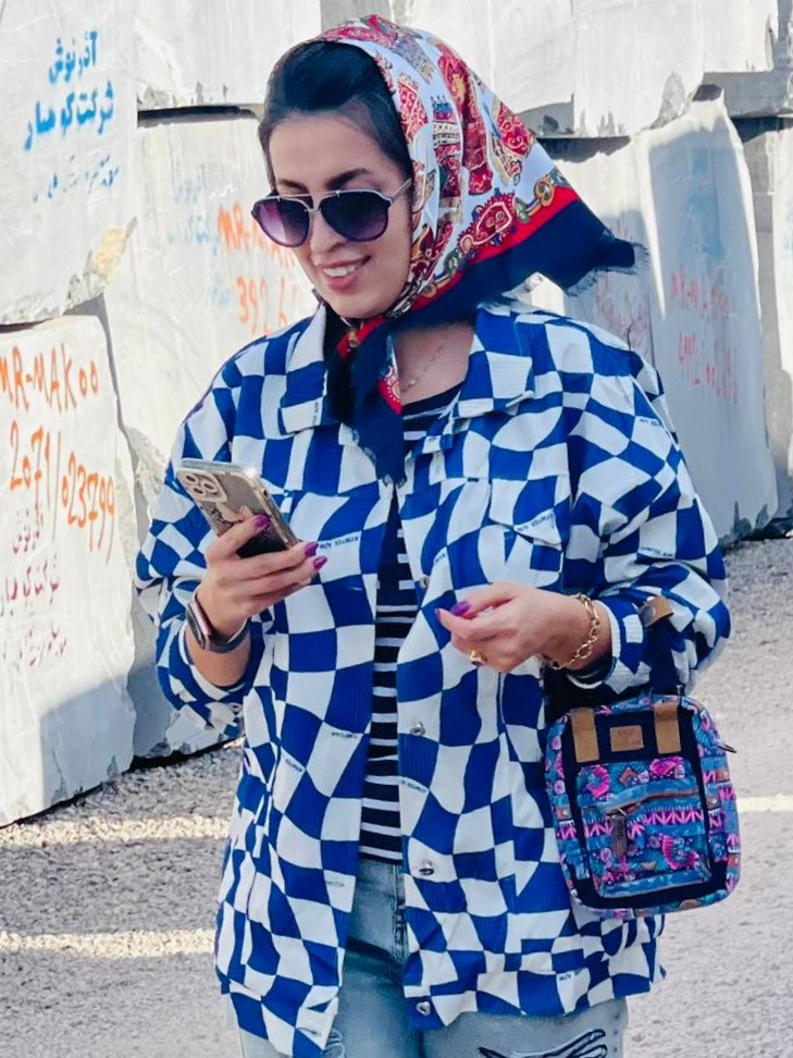 ساناز پروانه