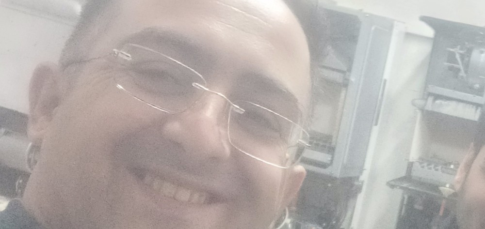 رضا اسدپور