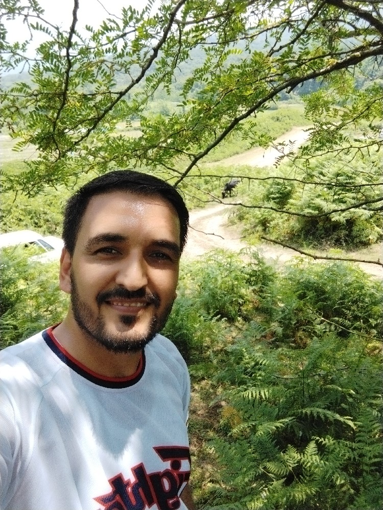 مازیار تاجری