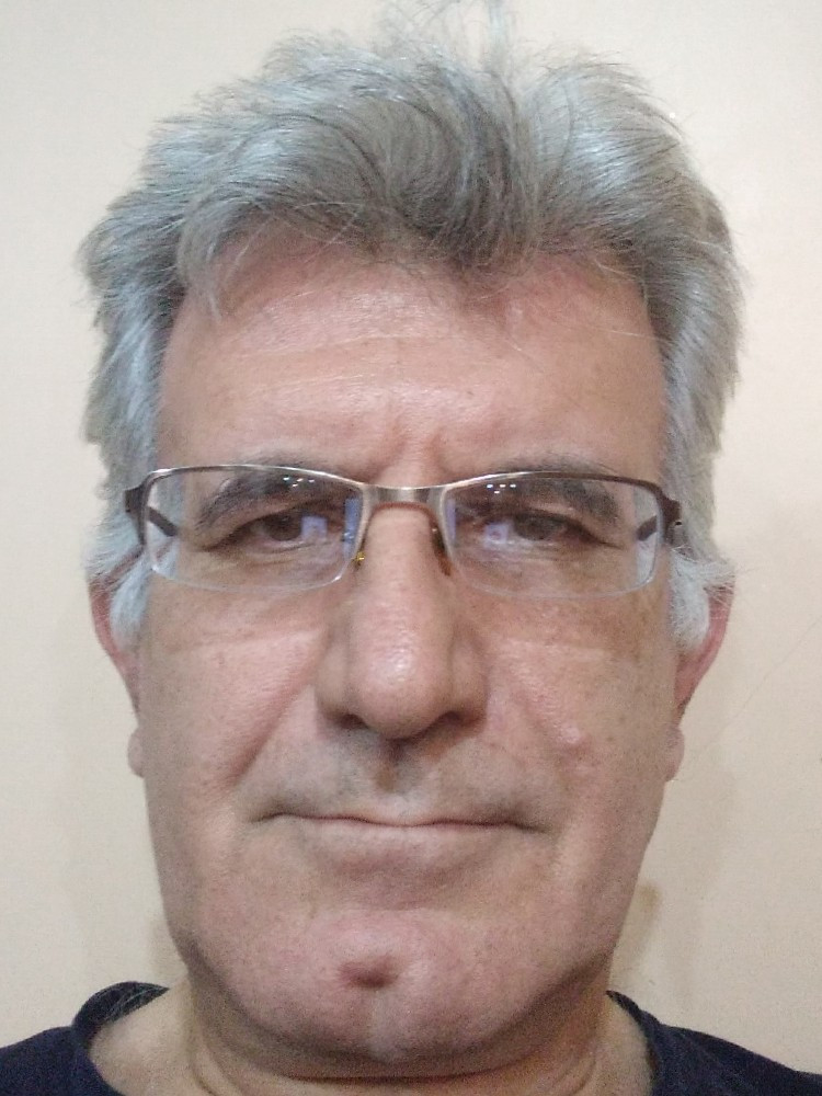کامران نسوادرانی
