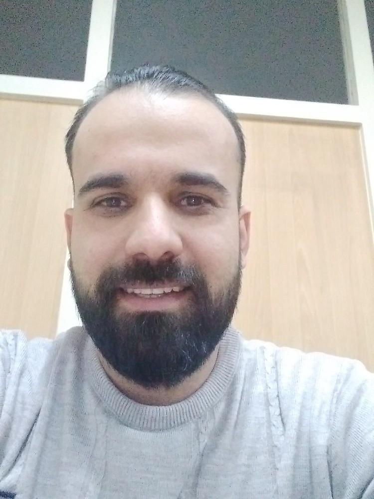 سید میلاد چاوشی