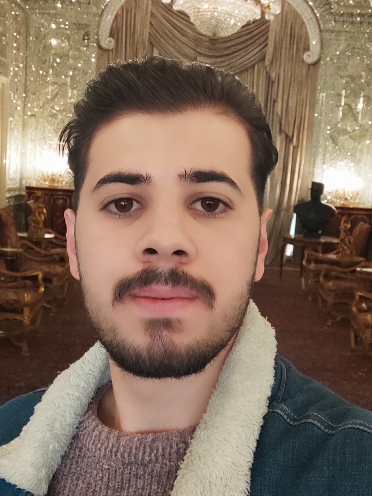 علیرضا حیدرلو