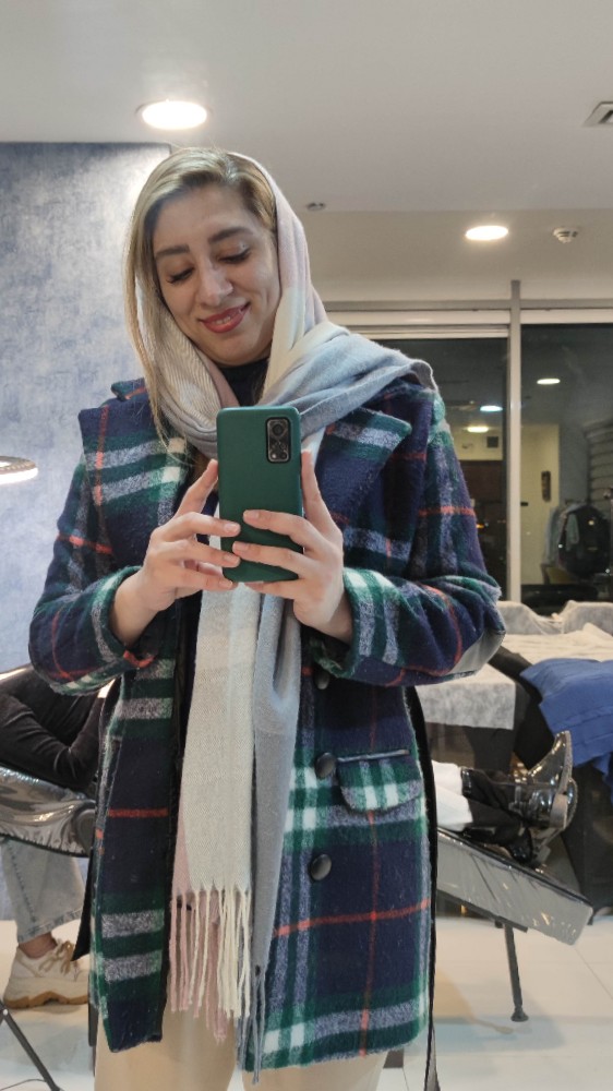 عاطفه عباسی مهرآبادی