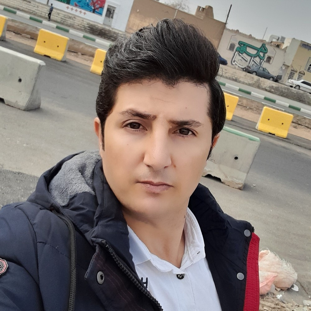 علی عزیزی