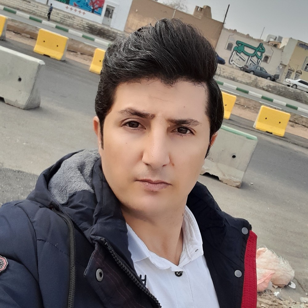 علی عزیزی