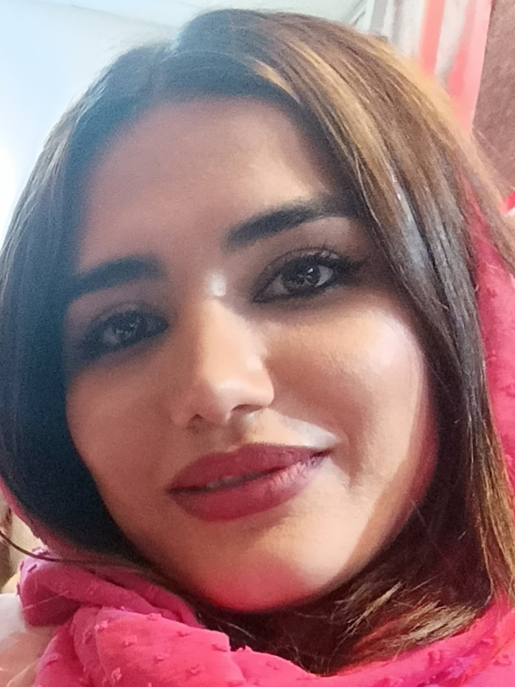 مهناز نوروزیان