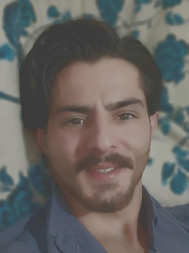 یاشار اسگندرپور