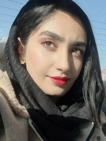 خزال شمس خلکانلو