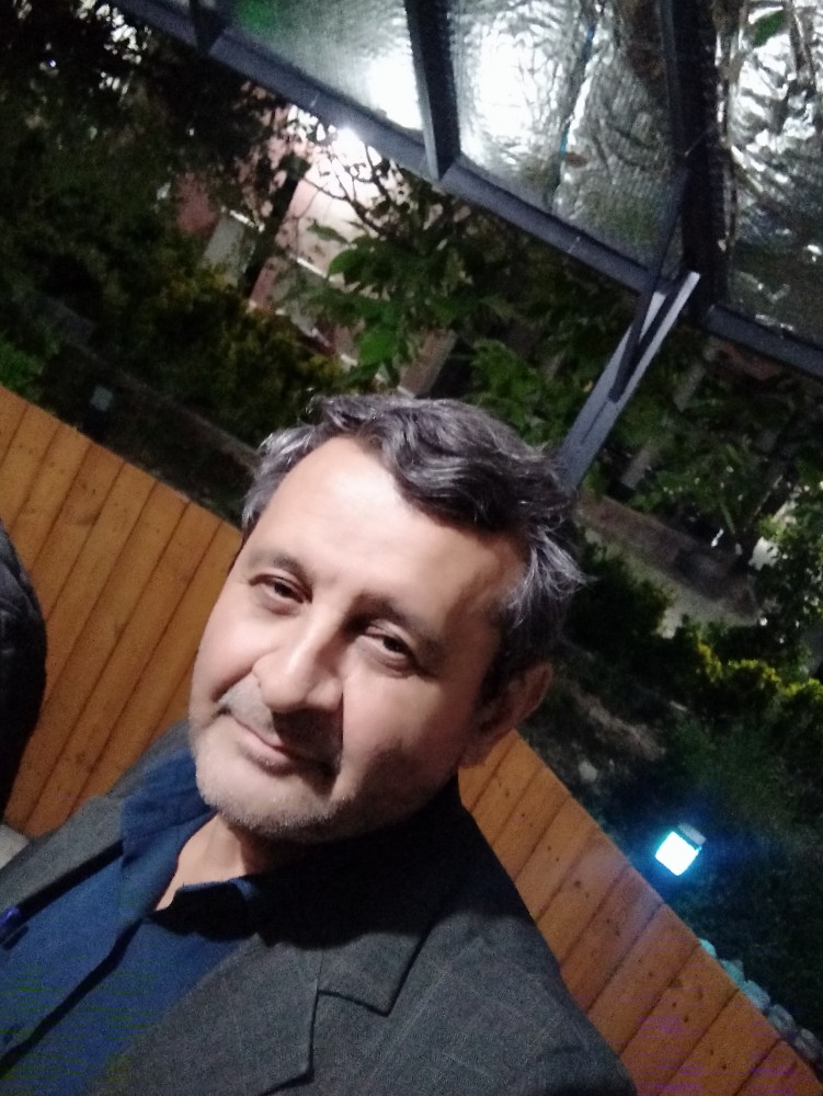 حسن زارع