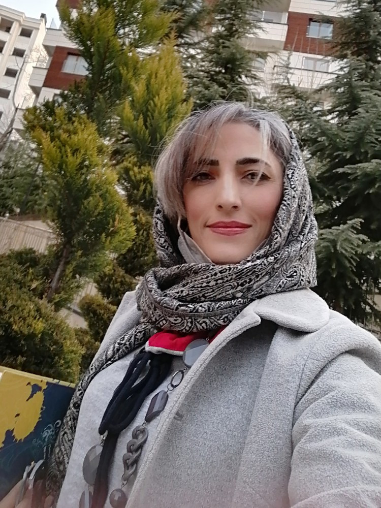 مهتاب دالوند