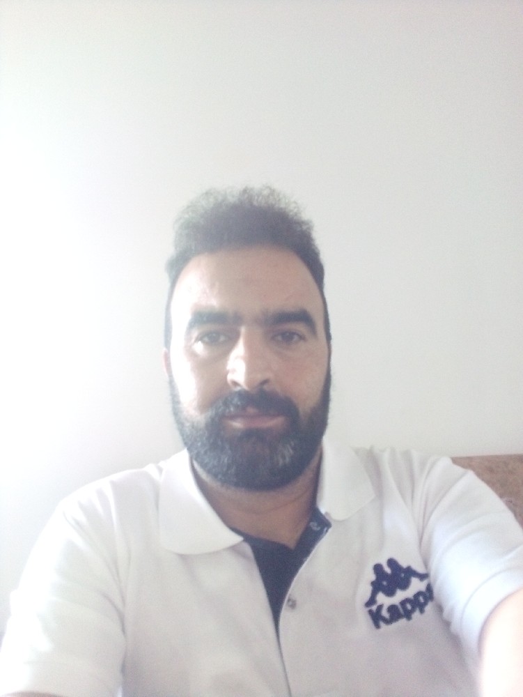 مهدی گلایری