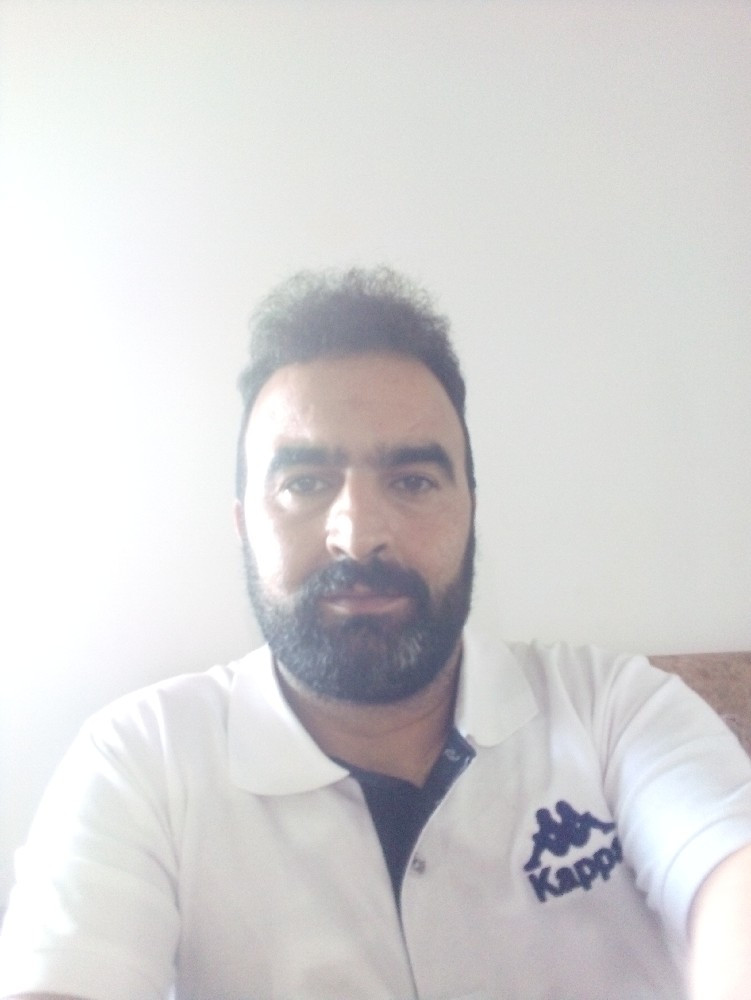 مهدی گلایری