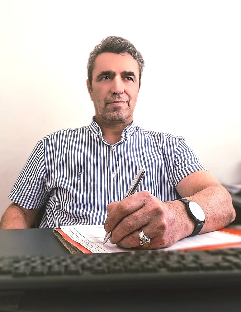 احمد ملک زاده