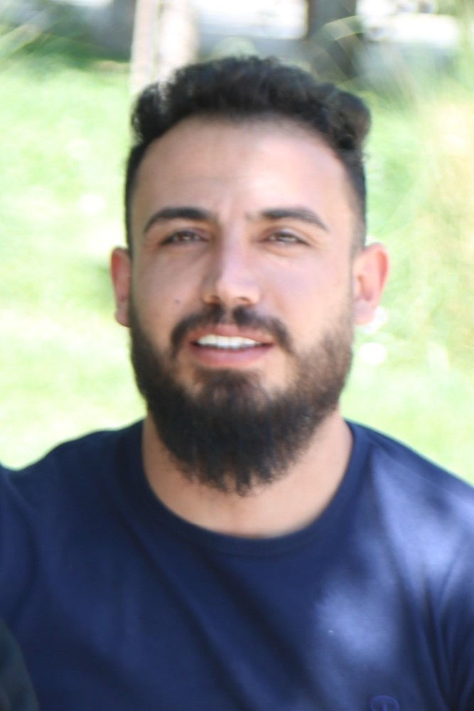 یاسین منصوری