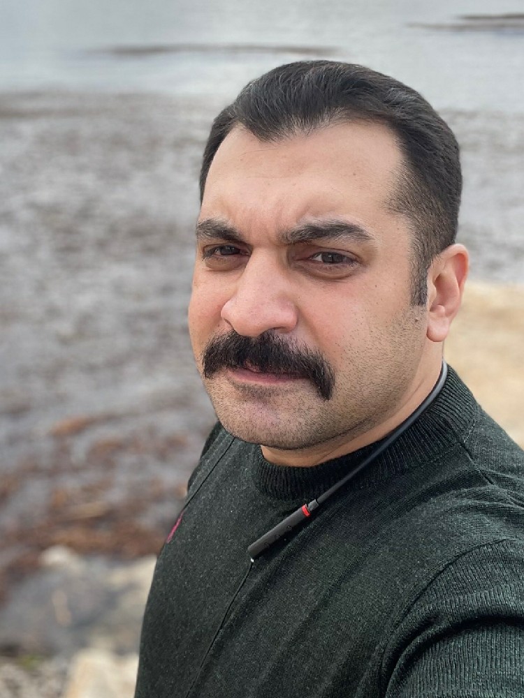 وحید عشقی